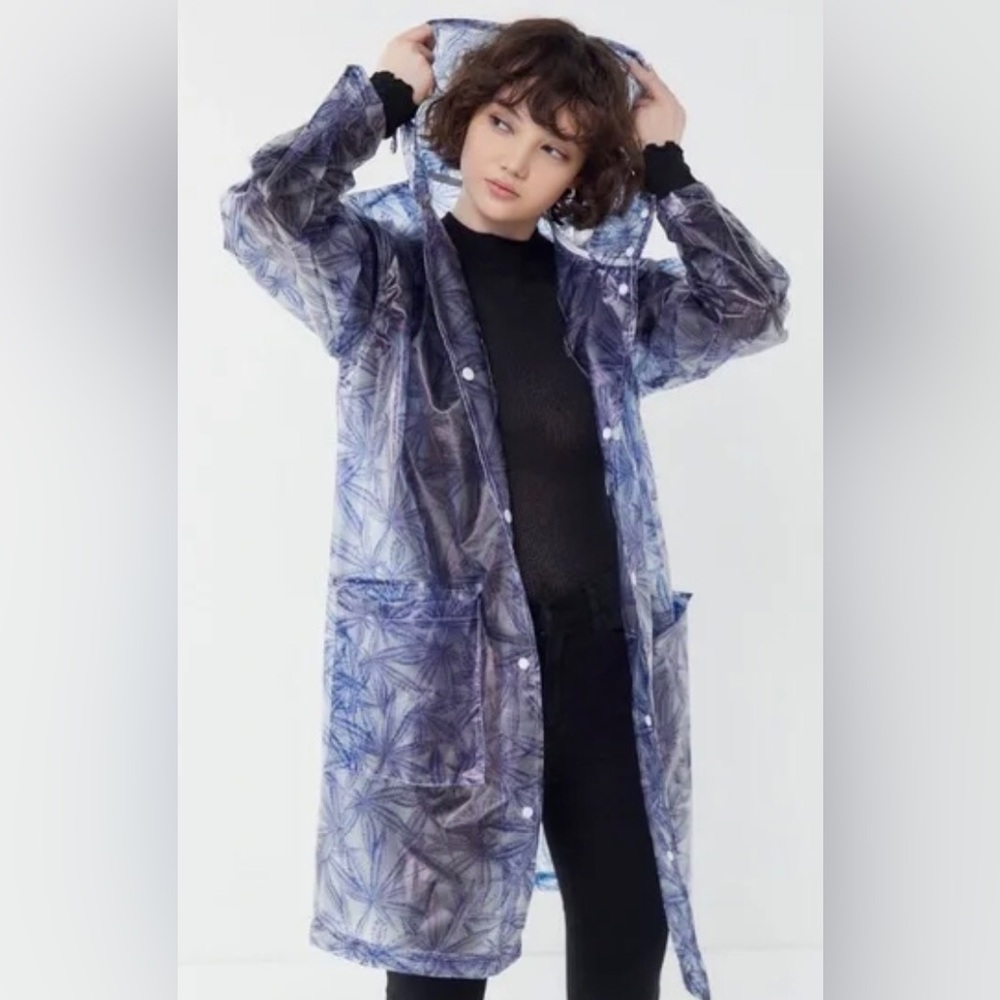 Urban Outfitters MJ Leaf 420 Rain Coat Size S EUC!